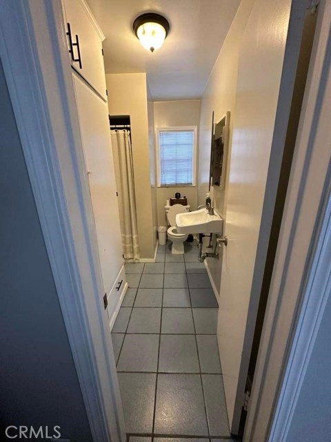 South Gate, California, 90280, United States, 4 Bedrooms Bedrooms, ,Residential,For Sale,1986153