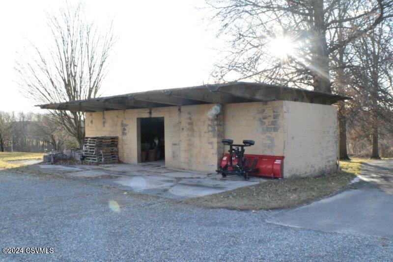 Milton, Pennsylvania, 17847, United States, 3 Bedrooms Bedrooms, ,1 BathroomBathrooms,Residential,For Sale,1984159