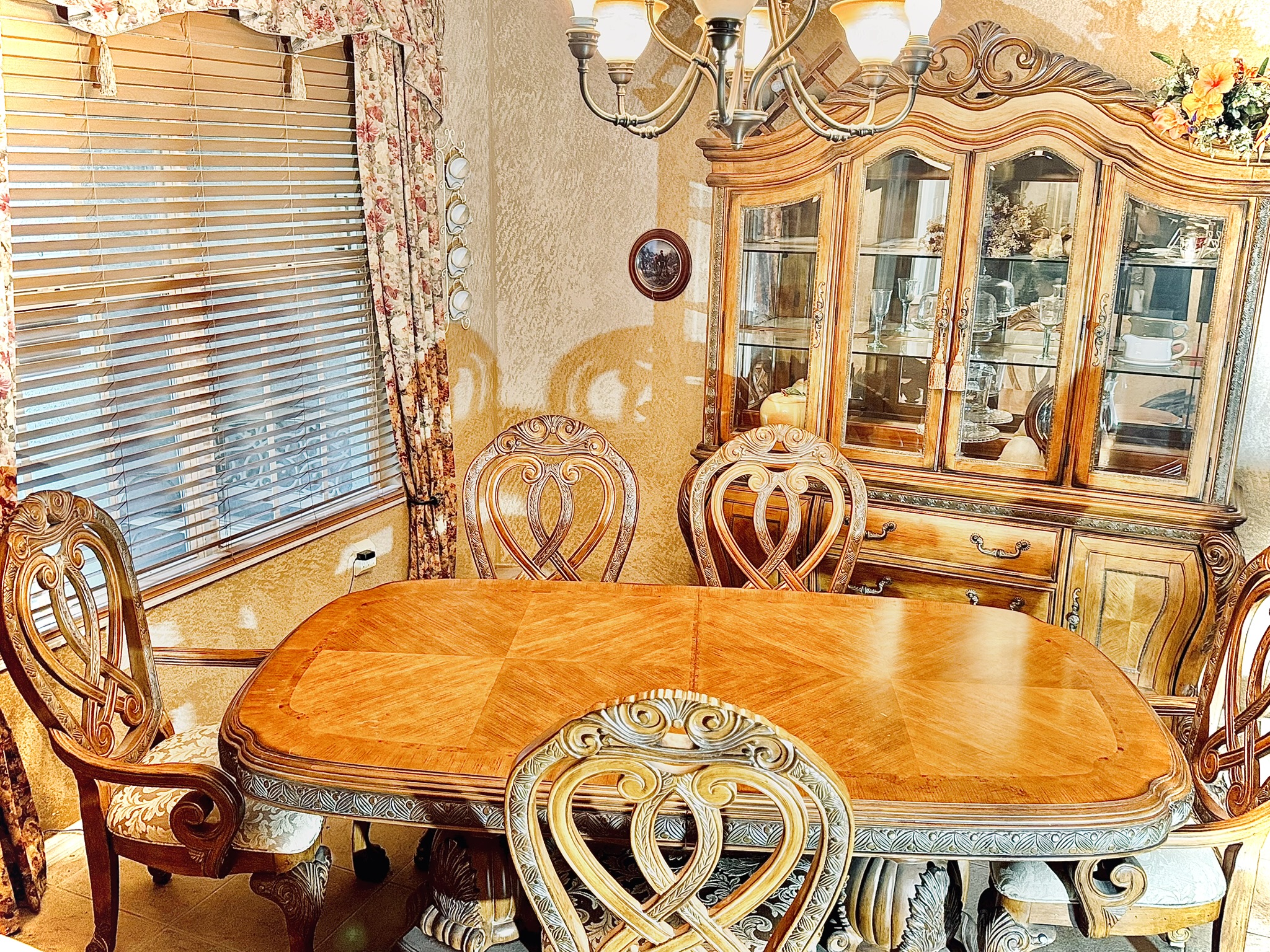 Thonotosassa, Florida, 33592, United States, 4 Bedrooms Bedrooms, ,3 BathroomsBathrooms,Residential,For Sale,1981312