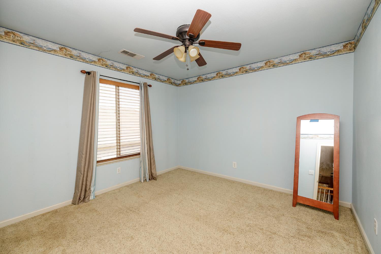 Merced, California, 95340, United States, 5 Bedrooms Bedrooms, ,3 BathroomsBathrooms,Residential,For Sale,1943664