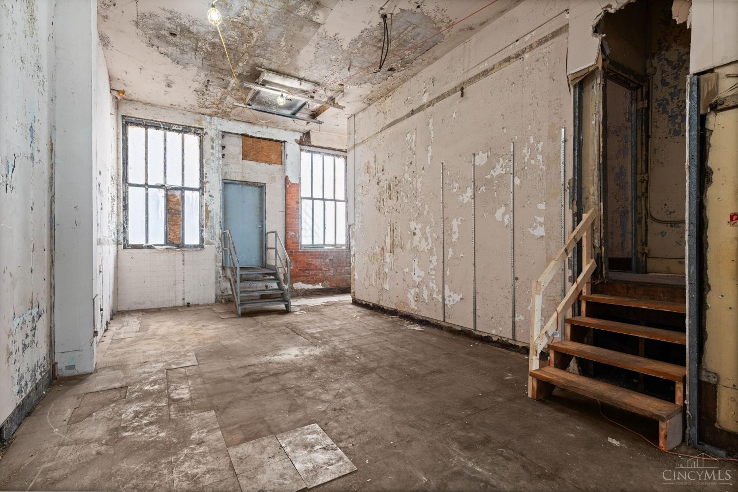 Cincinnati, Ohio, 45202, United States, ,Residential,For Sale,1942148