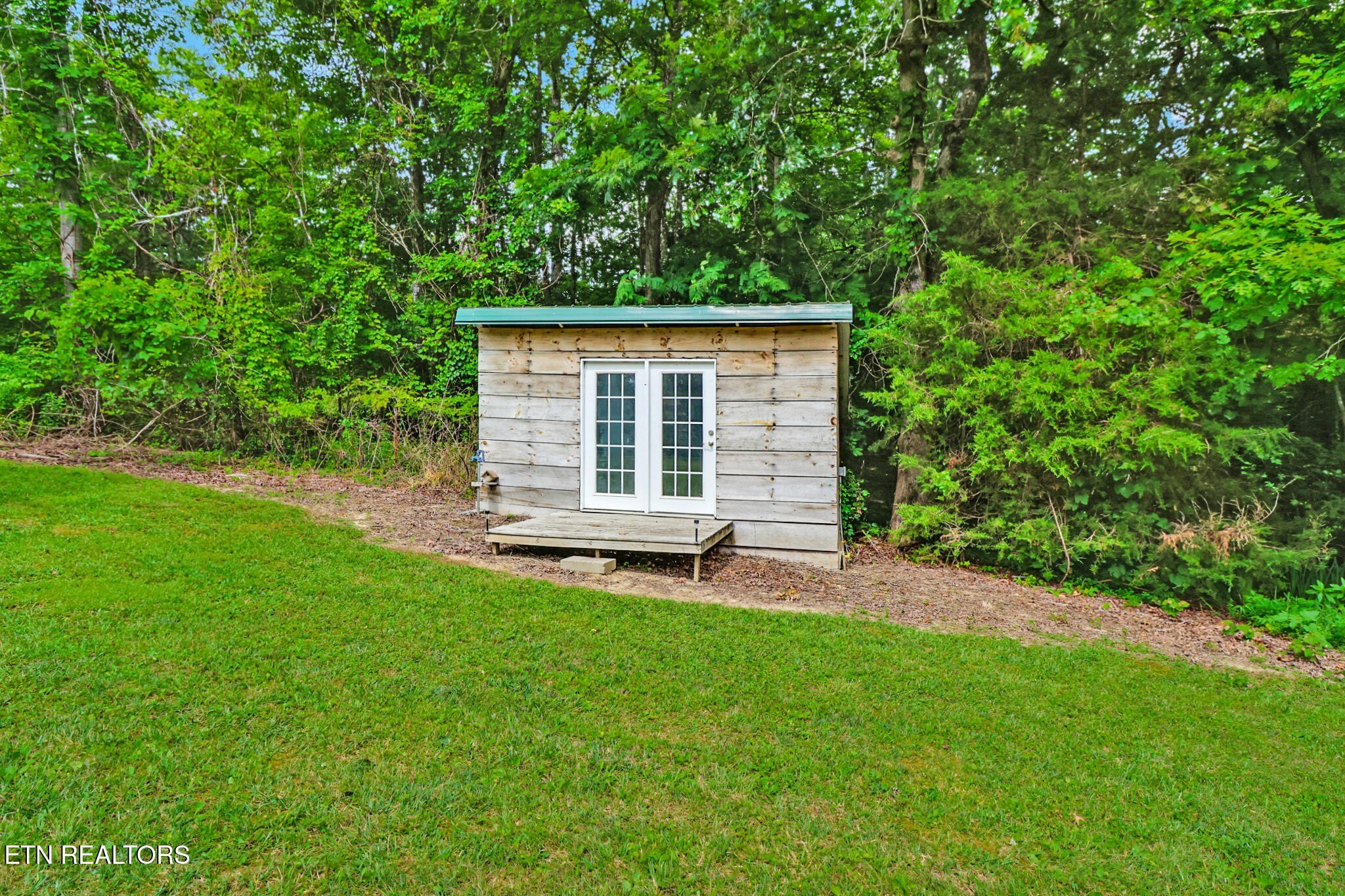 Crossville, Tennessee, 38571, United States, 3 Bedrooms Bedrooms, ,4 BathroomsBathrooms,Residential,For Sale,1979710