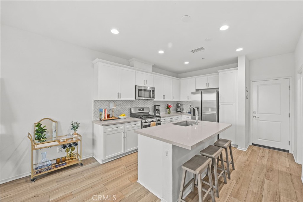 Chino, California, 91708, United States, 3 Bedrooms Bedrooms, ,3 BathroomsBathrooms,Residential,For Sale,2026423