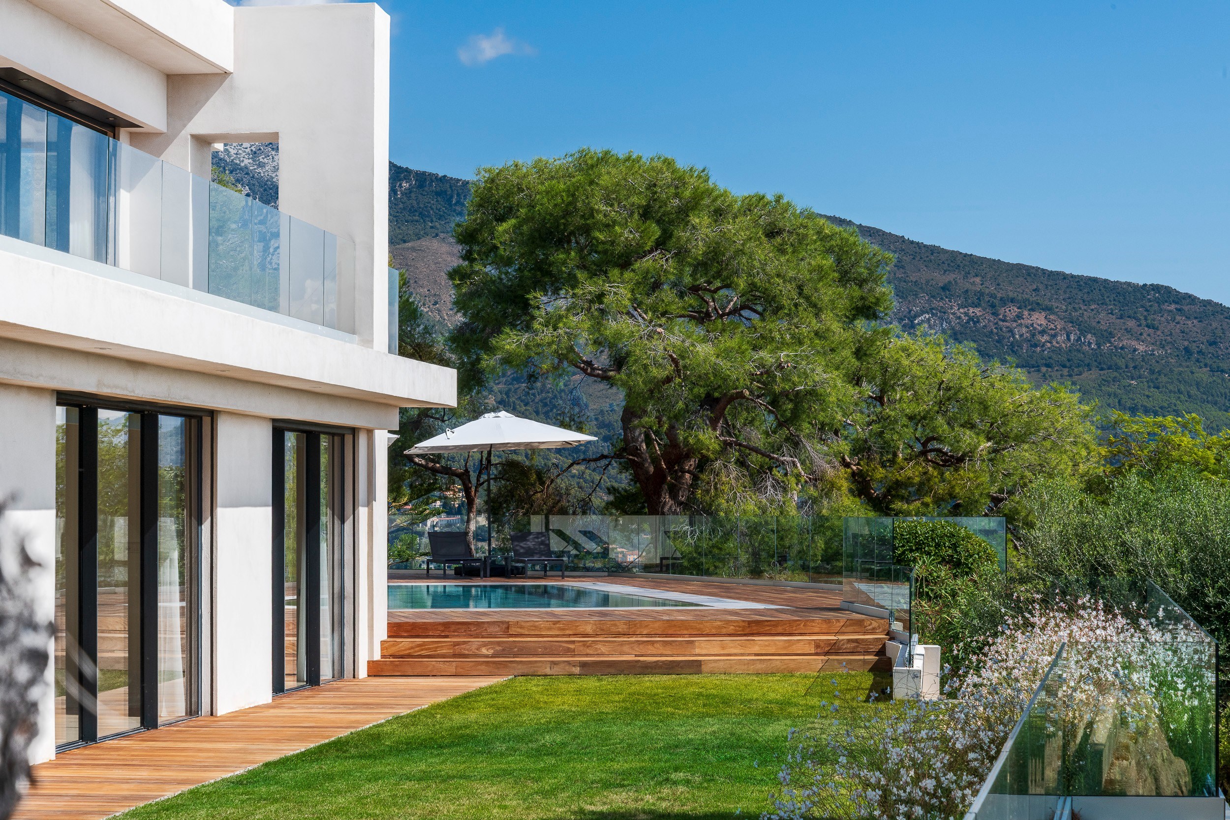  Roquebrune-Cap-Martin luxury new villa with pool and sea view - 物件實景