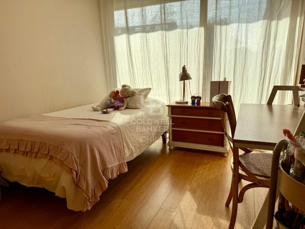 Lo Barnechea, Chile, 4 Bedrooms Bedrooms, ,3 BathroomsBathrooms,Residential,For Sale,1949822