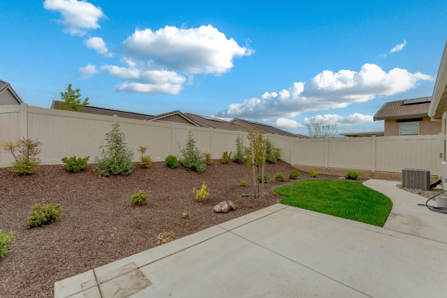 El Dorado Hills, California, 95762, United States, 2 Bedrooms Bedrooms, ,3 BathroomsBathrooms,Residential,For Sale,1787818