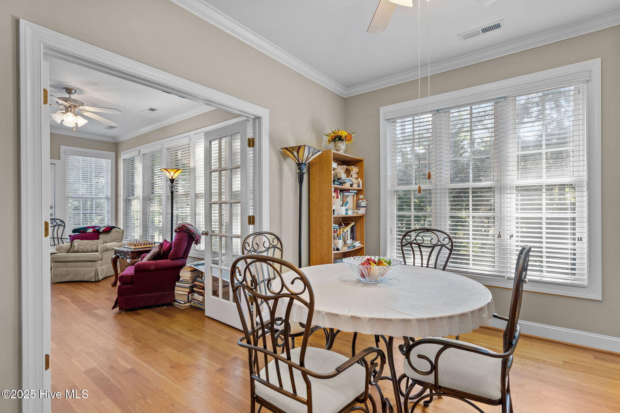 Wilmington, North Carolina, 28409, United States, 2 Bedrooms Bedrooms, ,2 BathroomsBathrooms,Residential,For Sale,1982803