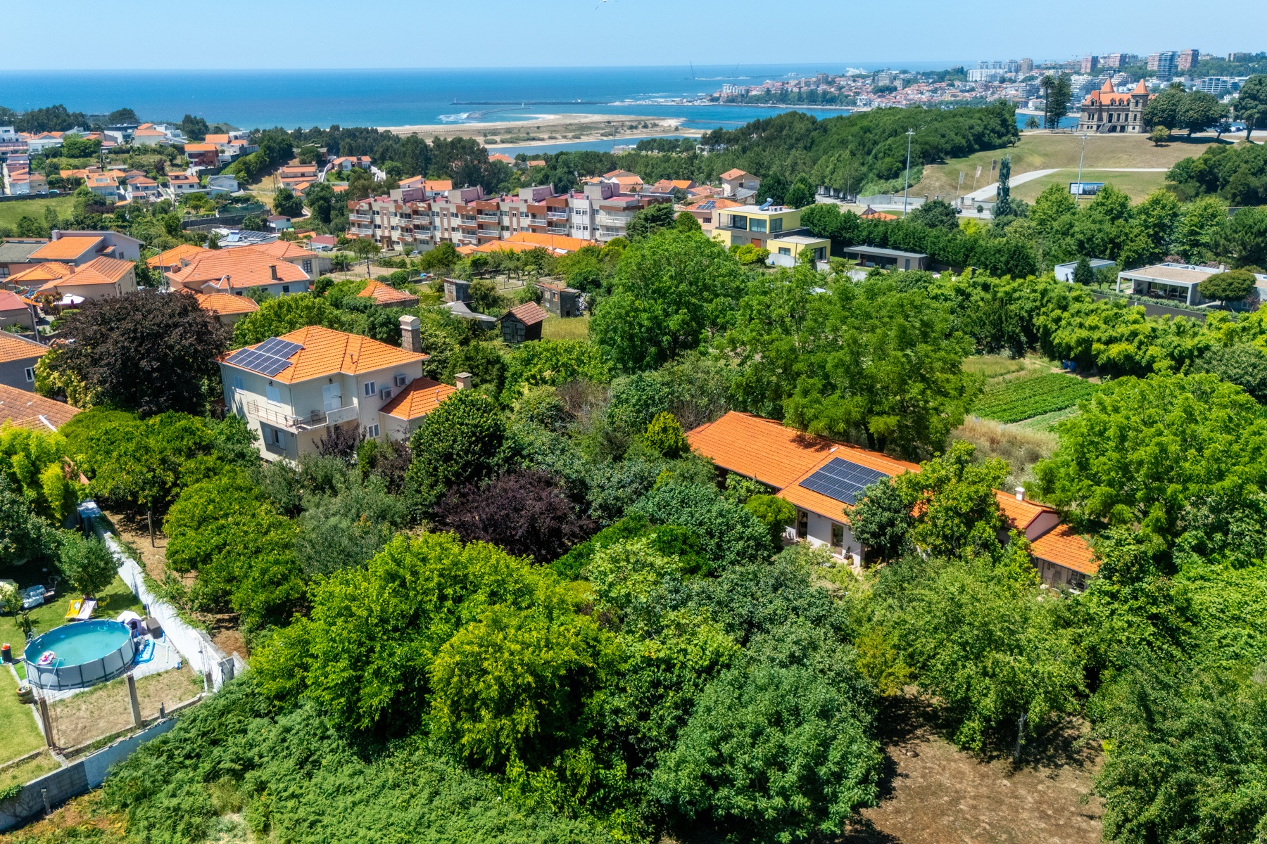  Detached house, 7 bedrooms, for Sale - 物件實景