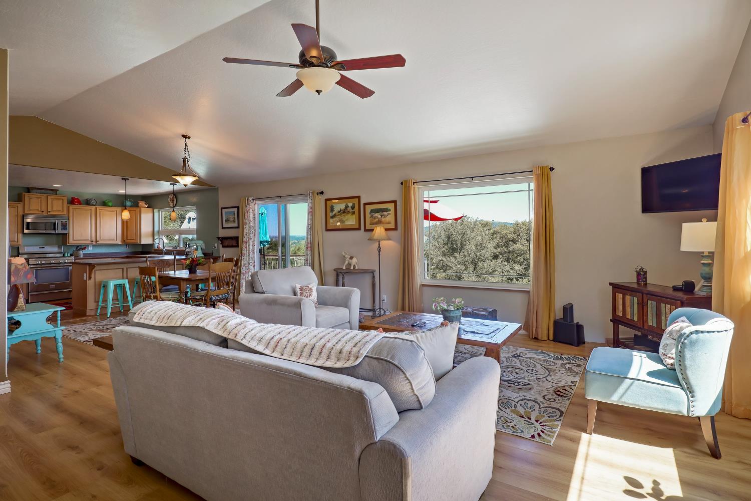 Mokelumne Hill, California, 95245, United States, 3 Bedrooms Bedrooms, ,2 BathroomsBathrooms,Residential,For Sale,2048393