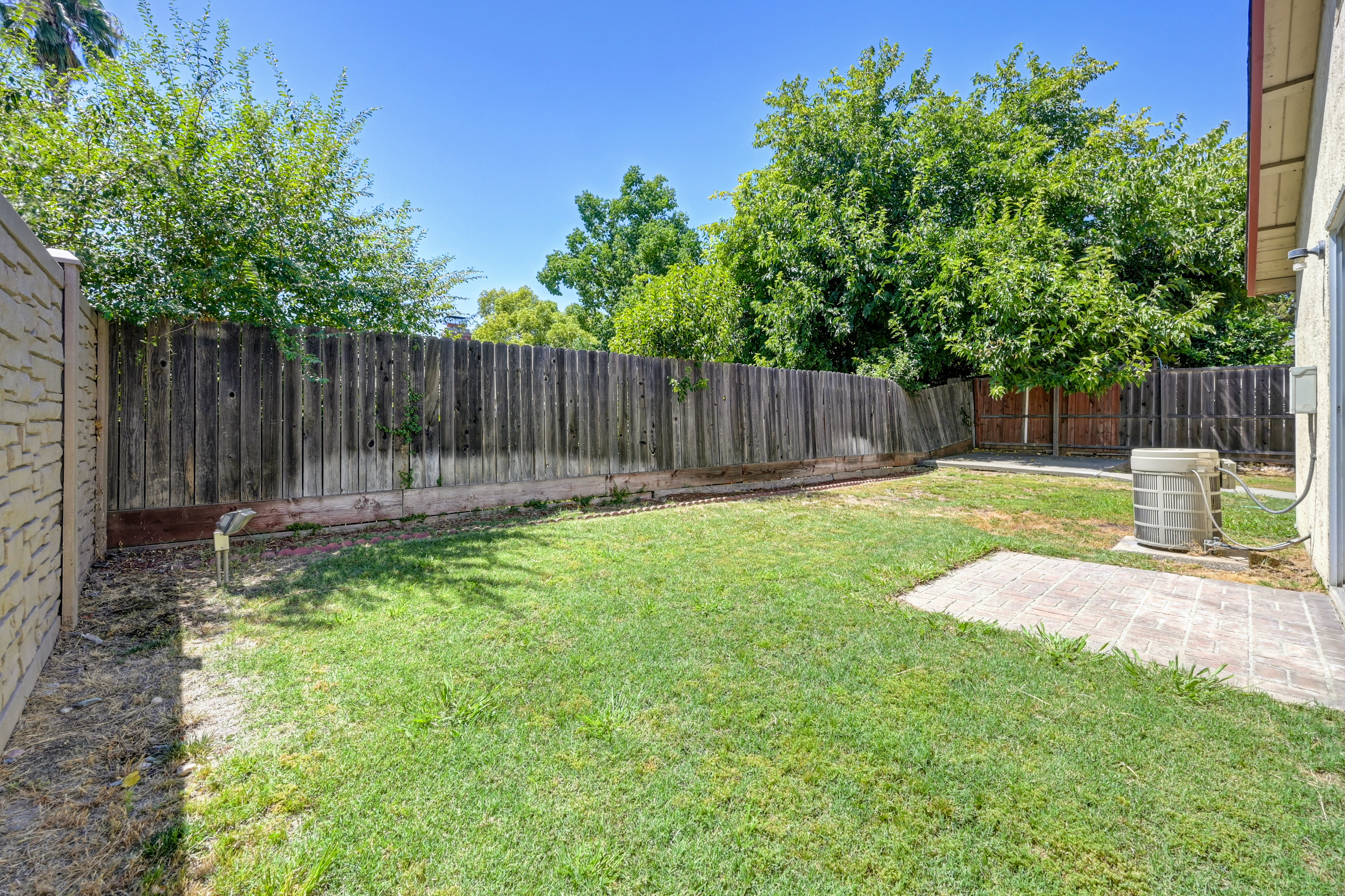  7613 Black Bear Drive, Sacramento, CA 95843 - 物件實景