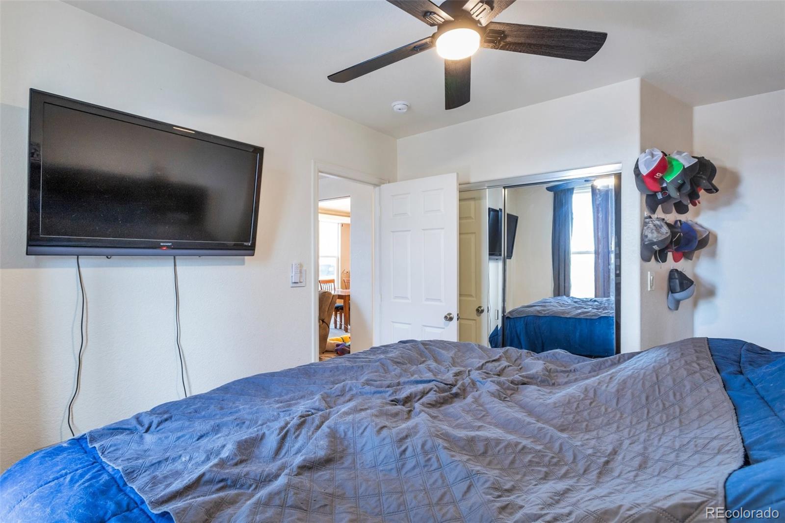 Golden, Colorado, 80401, United States, 2 Bedrooms Bedrooms, ,1 BathroomBathrooms,Residential,For Sale,1866124
