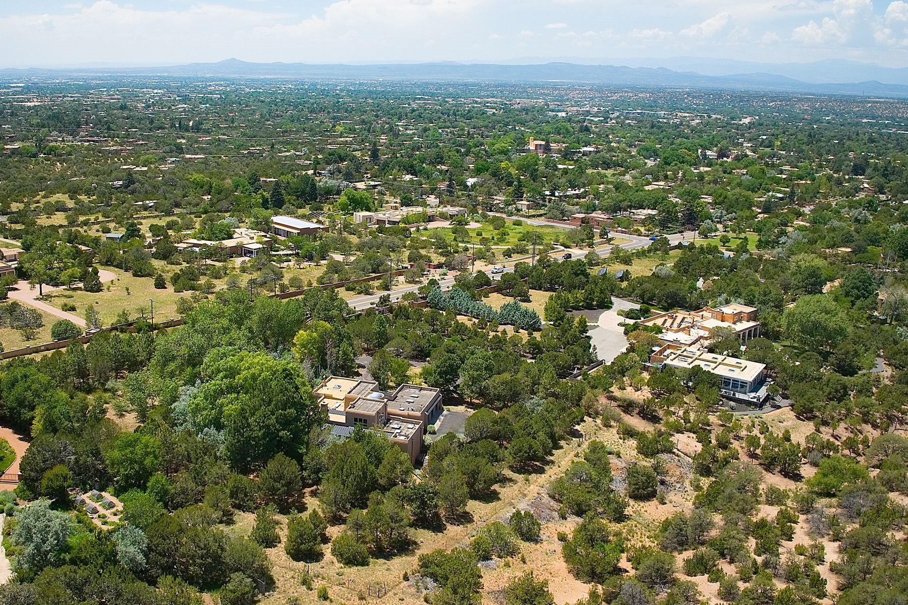  1021 Old Santa Fe Trail - 物件實景