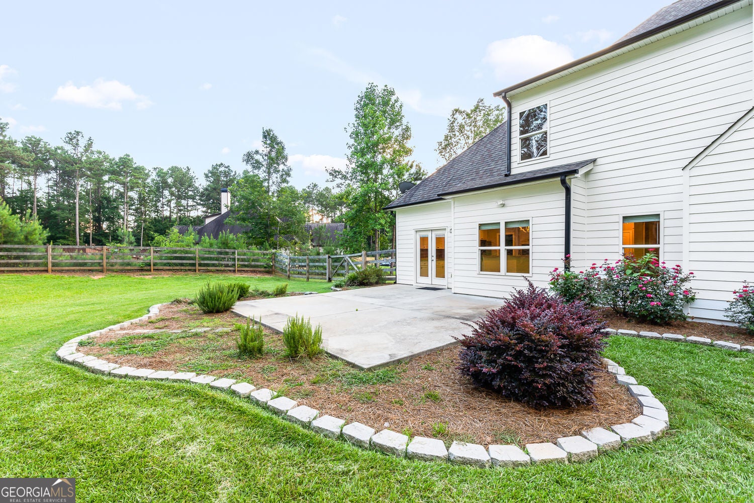 Senoia, Georgia, 30276, United States, 5 Bedrooms Bedrooms, ,4 BathroomsBathrooms,Residential,For Sale,1877866