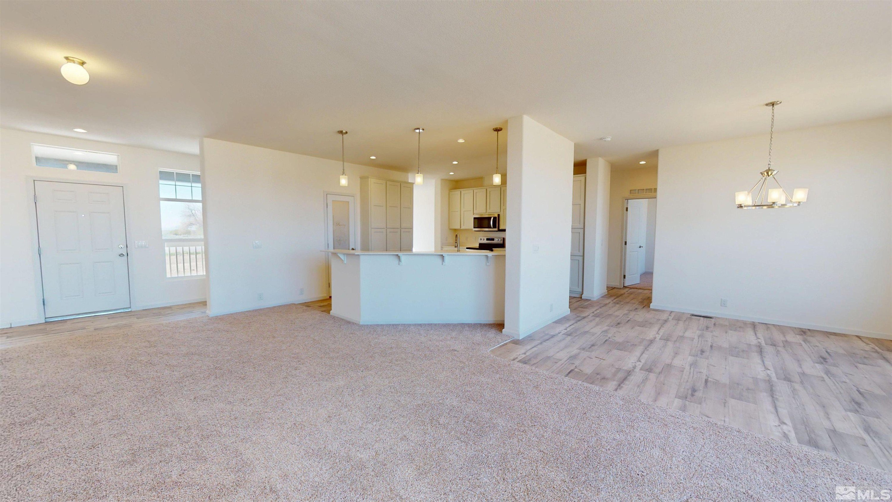 Winnemucca, Nevada, 89445, United States, 4 Bedrooms Bedrooms, ,3 BathroomsBathrooms,Residential,For Sale,1977385