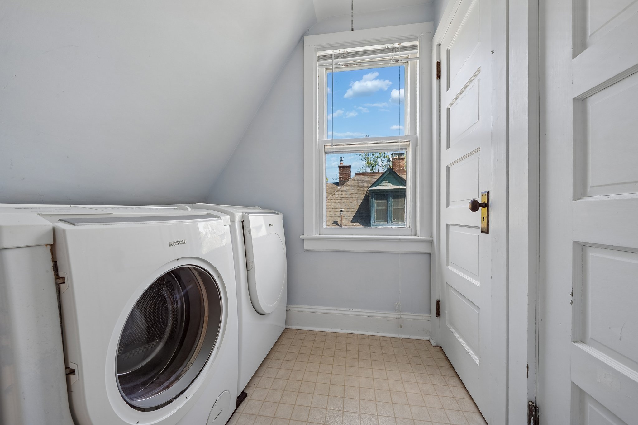  215 Inwood Avenue, Montclair, NJ 07043 - 物件實景