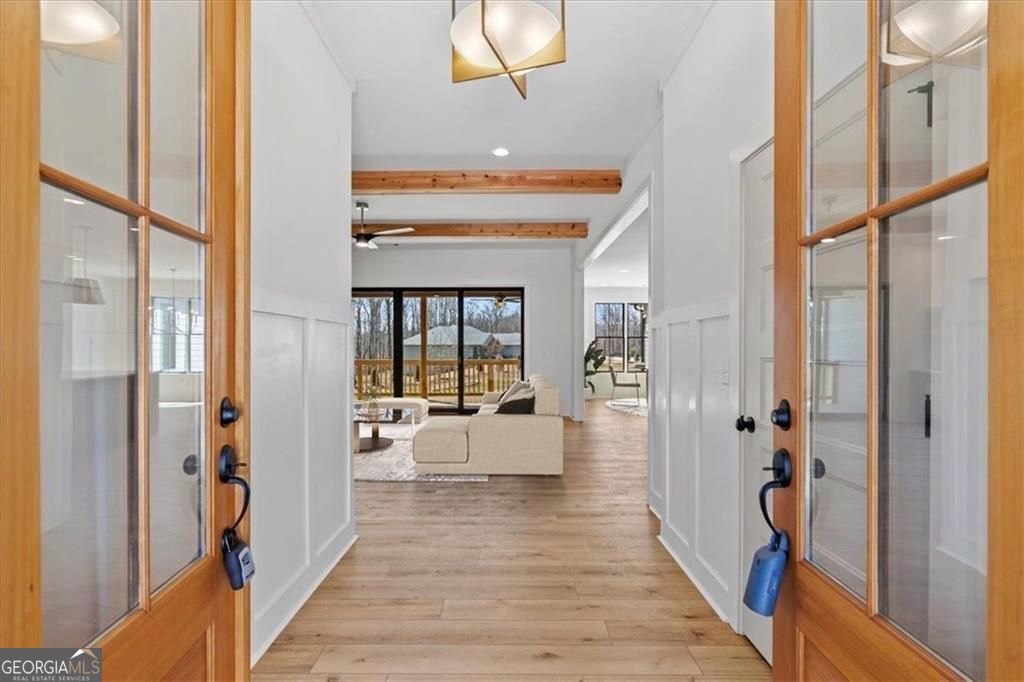 Gainesville, Georgia, 30506, United States, 5 Bedrooms Bedrooms, ,4 BathroomsBathrooms,Residential,For Sale,1909914