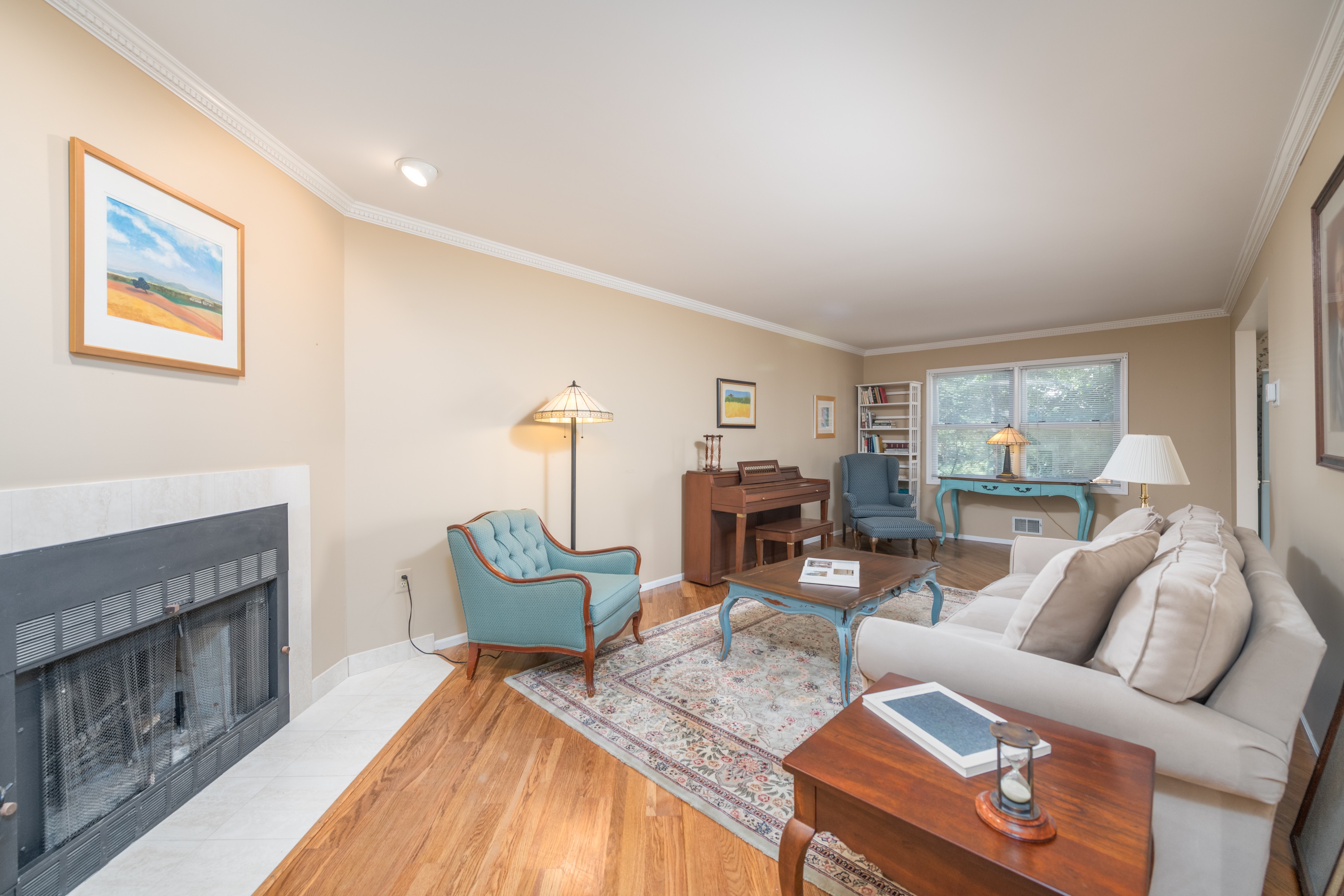  3-bedroom, 2.5-bath townhome in Little Silver - 物件實景