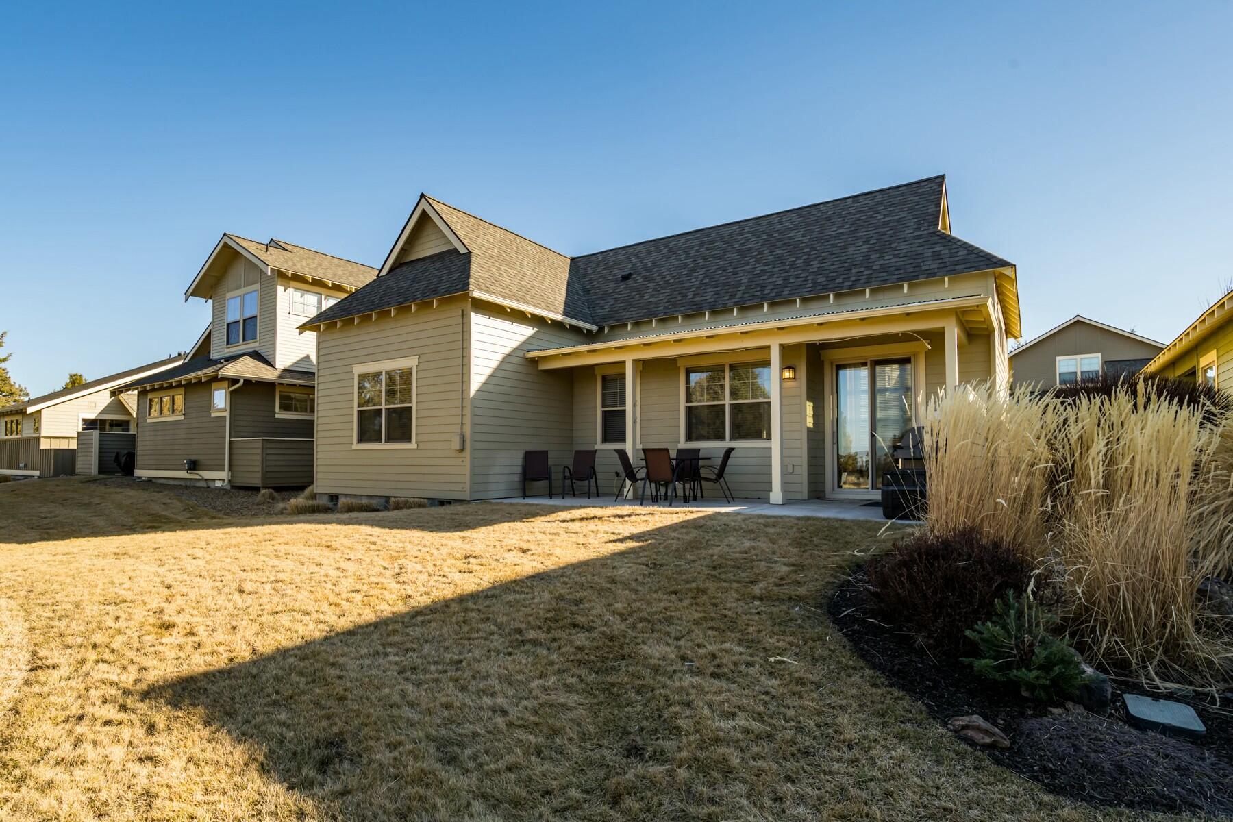 Redmond, Oregon, 97756, United States, 3 Bedrooms Bedrooms, ,2 BathroomsBathrooms,Residential,For Sale,1729232