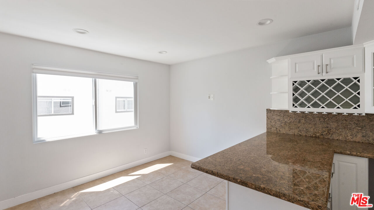 Pacific Palisades, California, 90272, United States, 2 Bedrooms Bedrooms, ,3 BathroomsBathrooms,Residential,For Sale,1950825