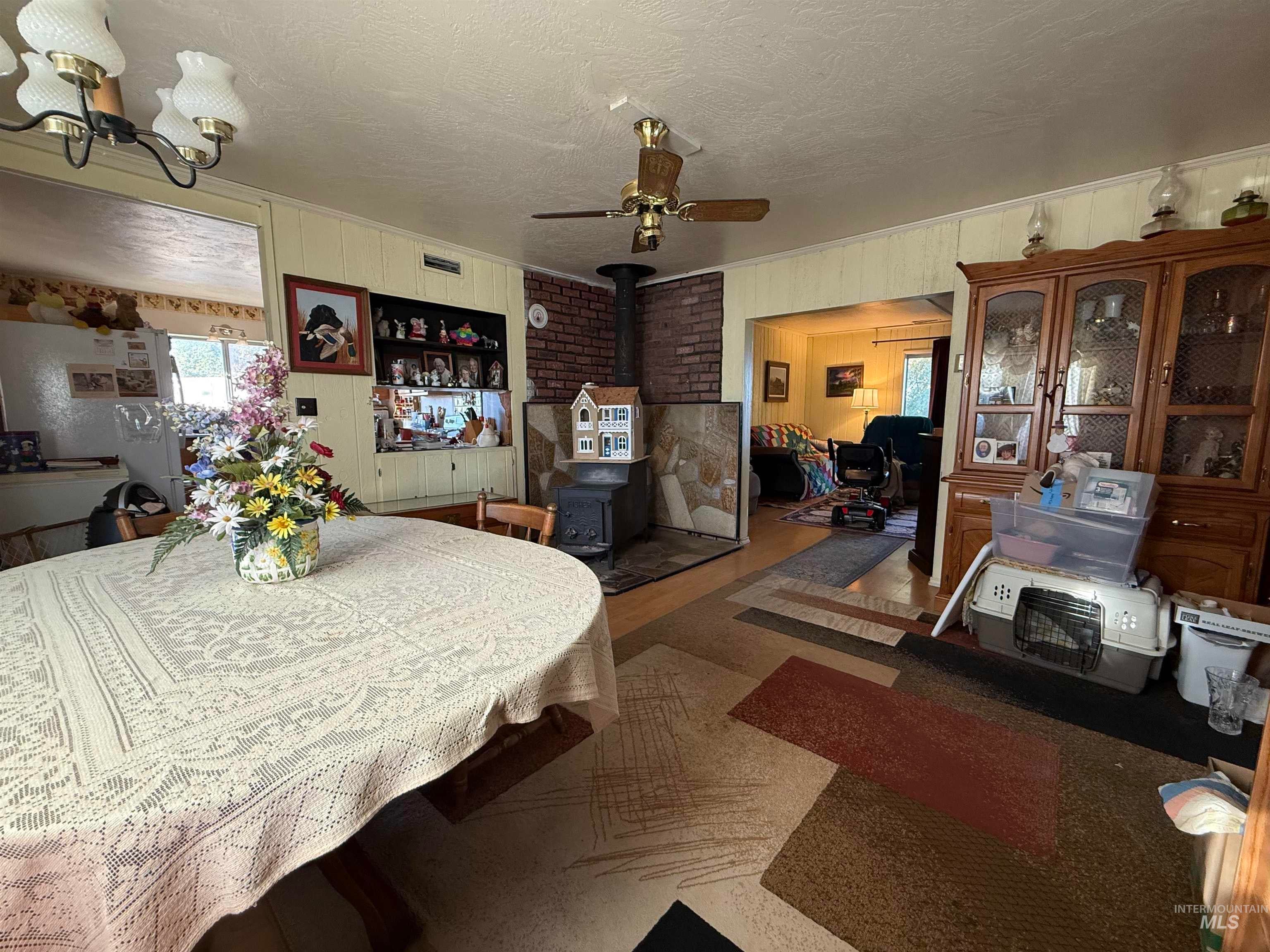 Caldwell, Idaho, 83607, United States, 2 Bedrooms Bedrooms, ,2 BathroomsBathrooms,Residential,For Sale,1974636