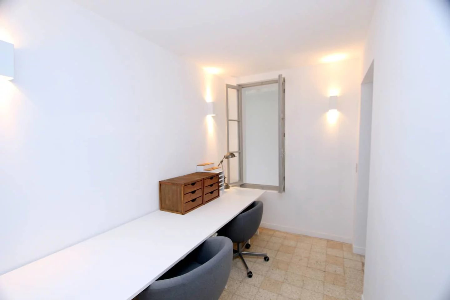 Port-Saint-Louis-du-Rhône, Provence-Alpes-Côte d?Azur, 13230, FR, 8 Bedrooms Bedrooms, ,6 BathroomsBathrooms,Residential,For Sale,1612582