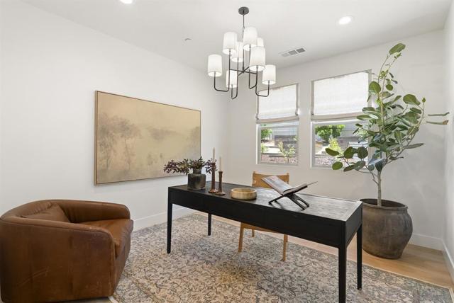 Escondido, California, 92029, United States, 5 Bedrooms Bedrooms, ,5 BathroomsBathrooms,Residential,For Sale,2029971