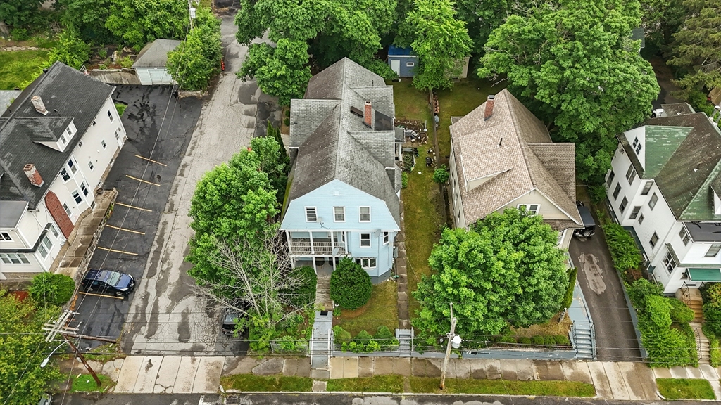 Worcester, Massachusetts, 01603, United States, 9 Bedrooms Bedrooms, ,3 BathroomsBathrooms,Residential,For Sale,1927945
