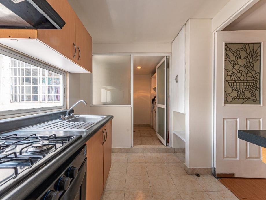 Rio Panuco, Cuauhtémoc, Ciudad de México, 06500, Mexico, 2 Bedrooms Bedrooms, ,2 BathroomsBathrooms,Residential,For Sale,Rio Panuco,1676779