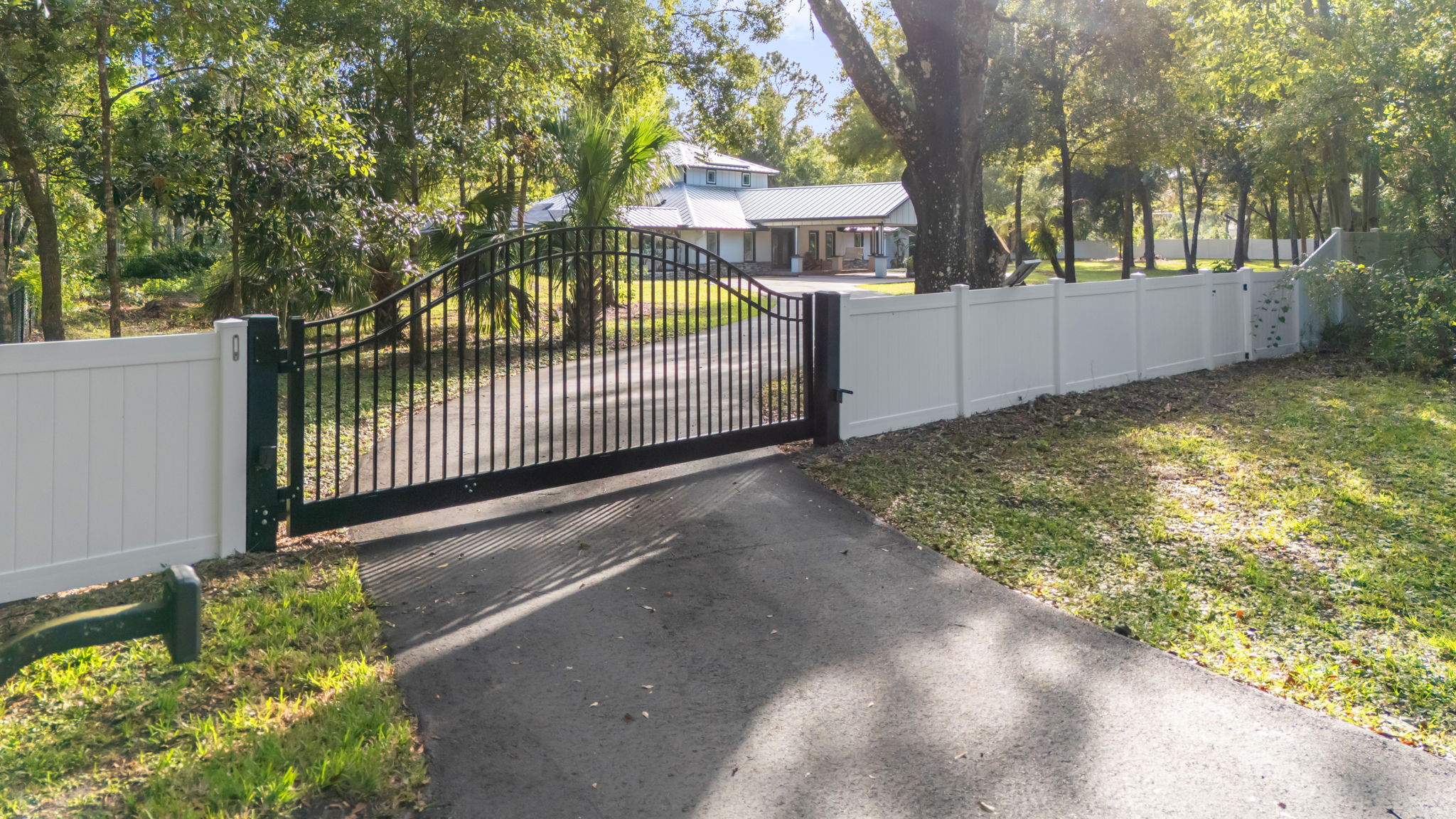 Wesley Chapel, Florida, 33544, United States, 5 Bedrooms Bedrooms, ,5 BathroomsBathrooms,Residential,For Sale,2005912