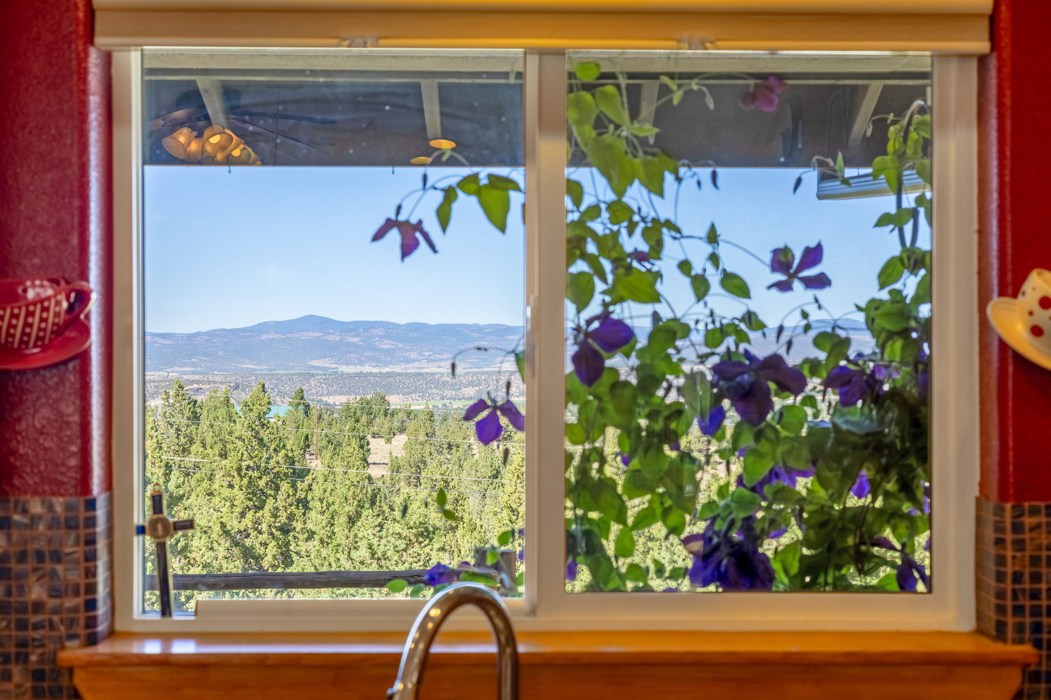6997 SE Scenic Dr., Prineville, Oregon, 97754, United States, 4 Bedrooms Bedrooms, ,2 BathroomsBathrooms,Residential,For Sale,6997 SE Scenic Dr.,1573189