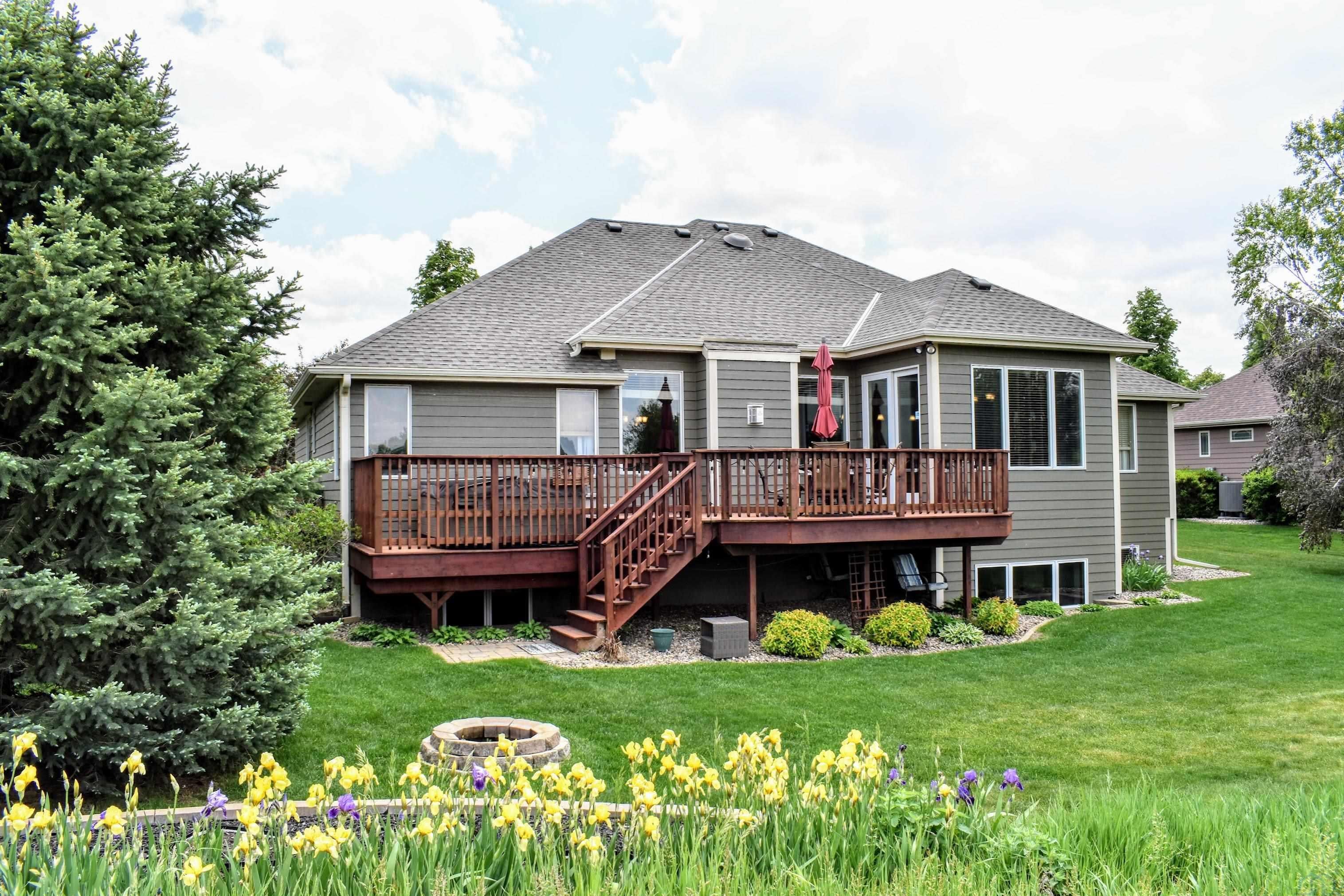 Dakota Dunes, South Dakota, 57049, United States, 4 Bedrooms Bedrooms, ,3 BathroomsBathrooms,Residential,For Sale,2048659