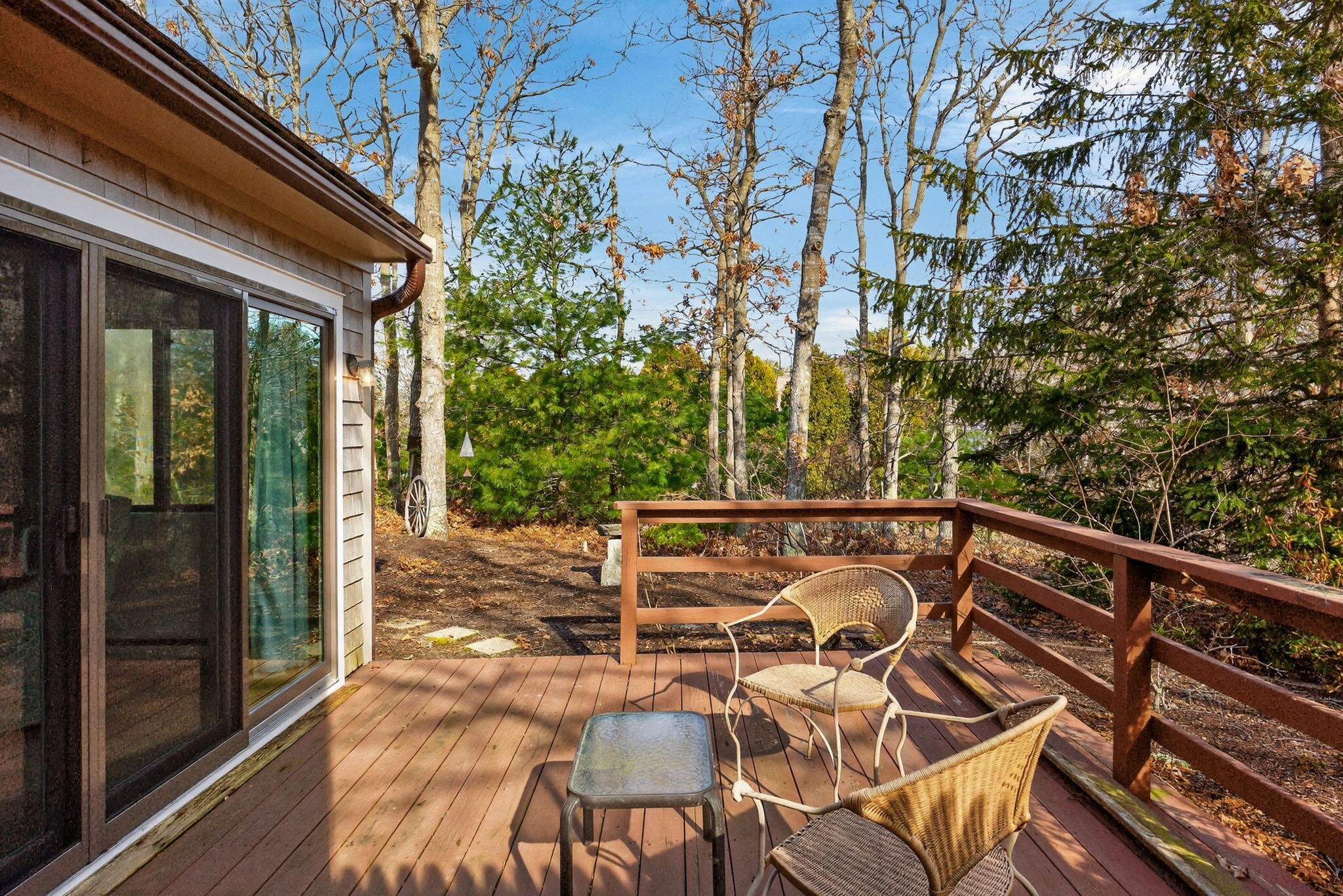  77 Roundhouse Road, Buzzards Bay, MA, 02532 - 物件實景