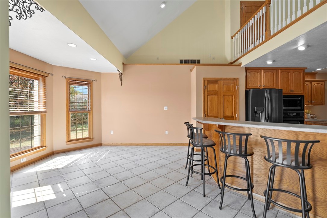 Cranberry Twp, Pennsylvania, 16066, United States, 4 Bedrooms Bedrooms, ,3 BathroomsBathrooms,Residential,For Sale,1947060
