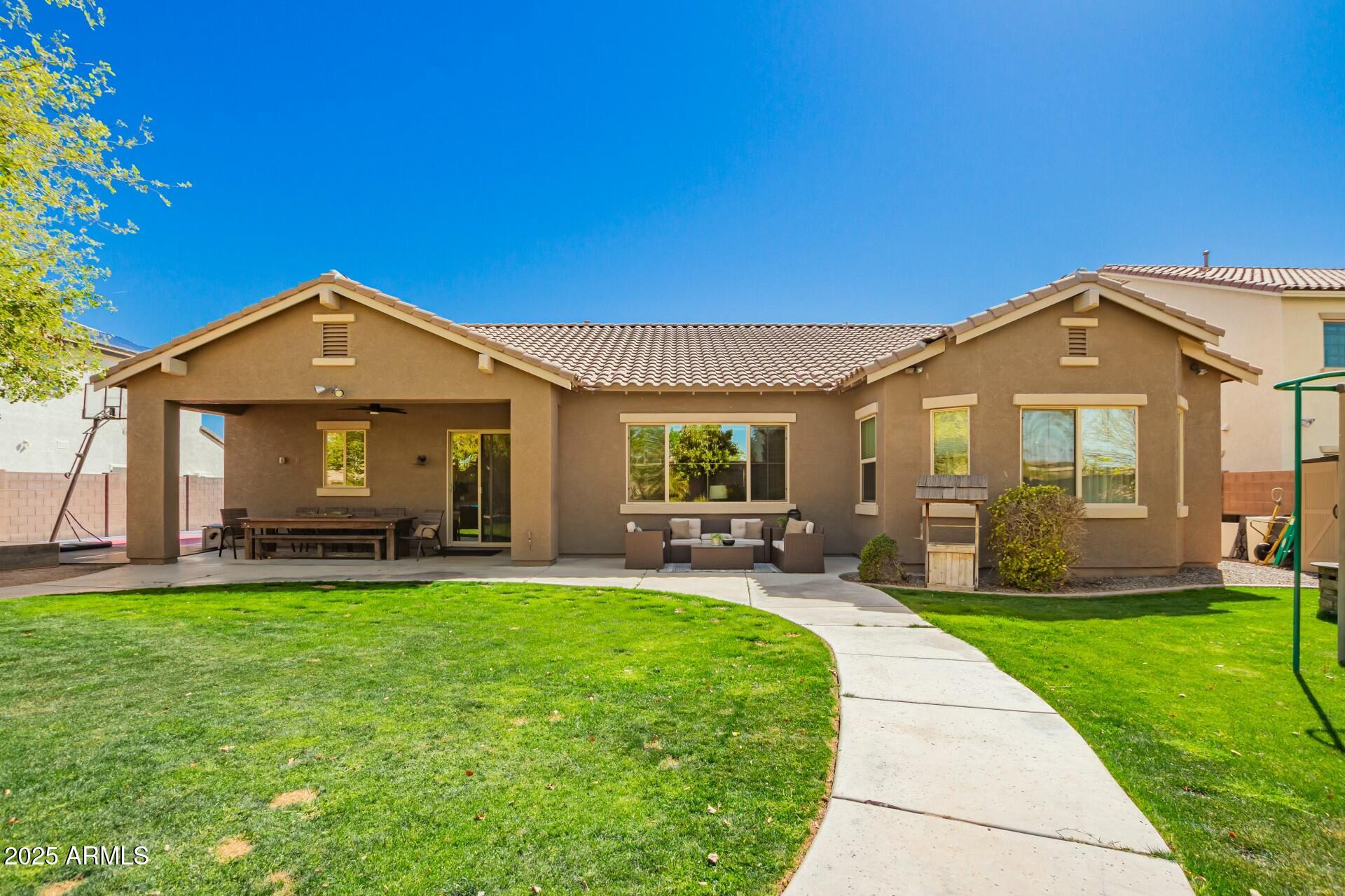Gilbert, Arizona, 85297, United States, 4 Bedrooms Bedrooms, ,Residential,For Sale,1744665