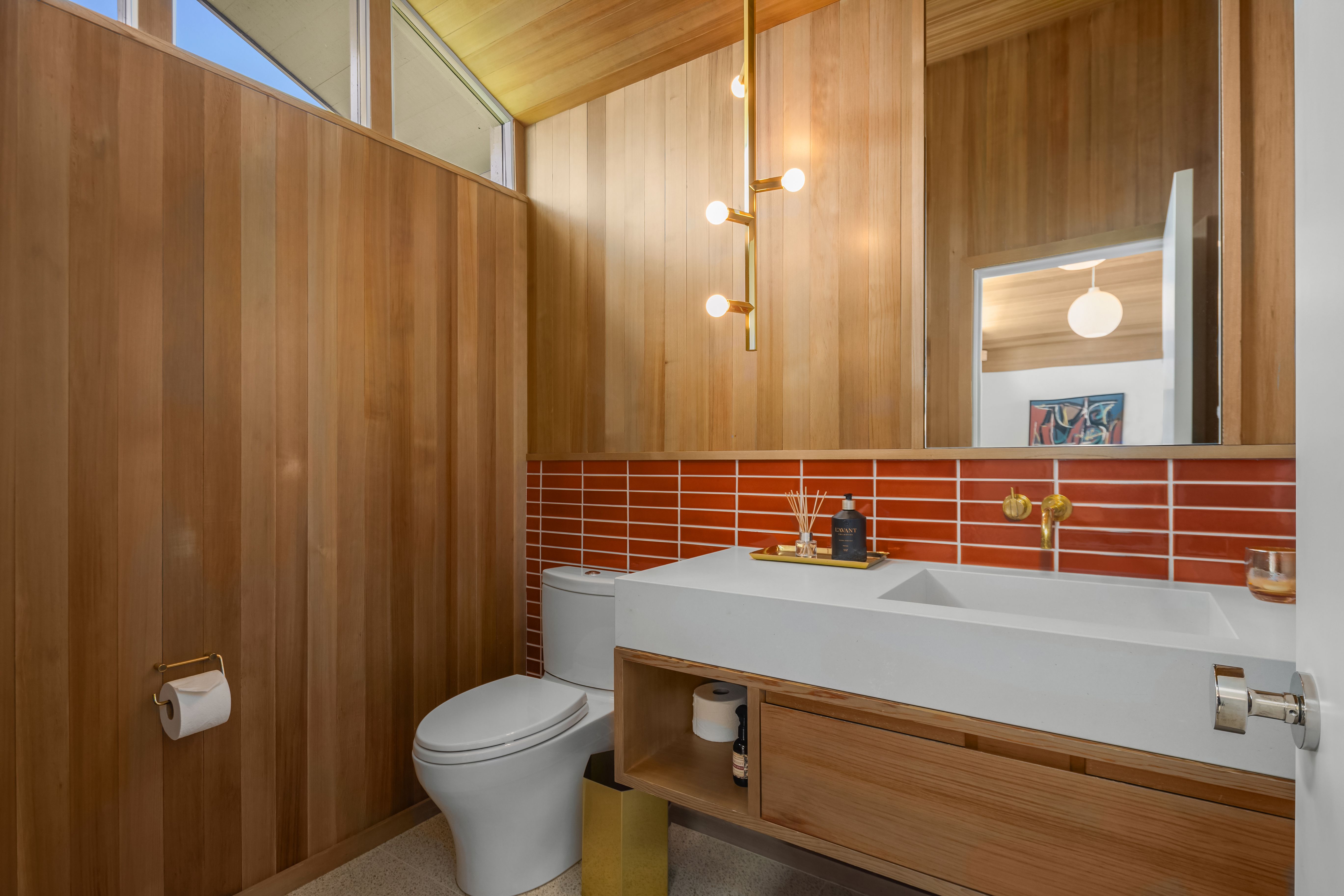  1514 Shenandoah Dr E, Seattle, WA 98112 - 物件實景
