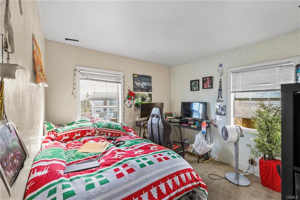 Montebello, California, 90640, United States, 2 Bedrooms Bedrooms, ,Residential,For Sale,1927827
