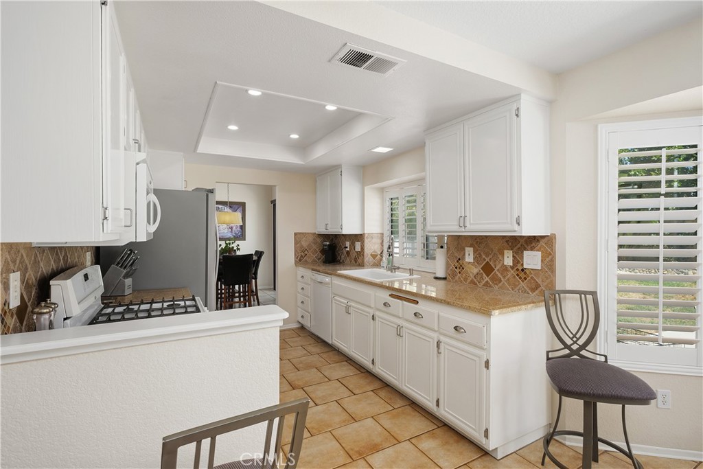 Menifee, California, 92584, United States, 3 Bedrooms Bedrooms, ,3 BathroomsBathrooms,Residential,For Sale,1907665