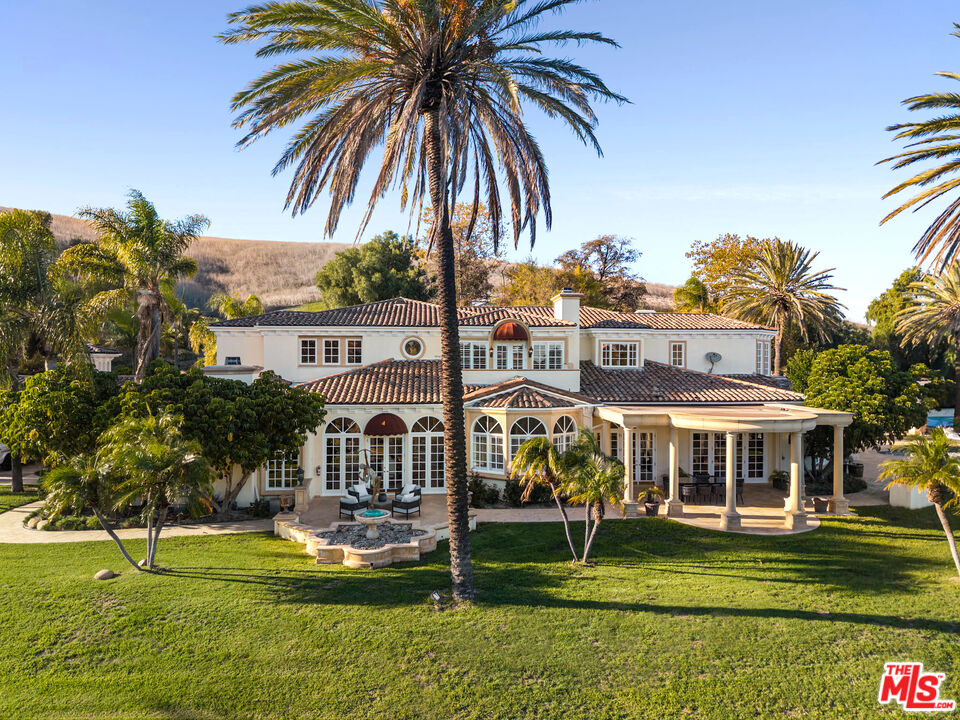 Westlake Village, California, 91362, United States, 7 Bedrooms Bedrooms, ,6 BathroomsBathrooms,Residential,For Sale,2003062