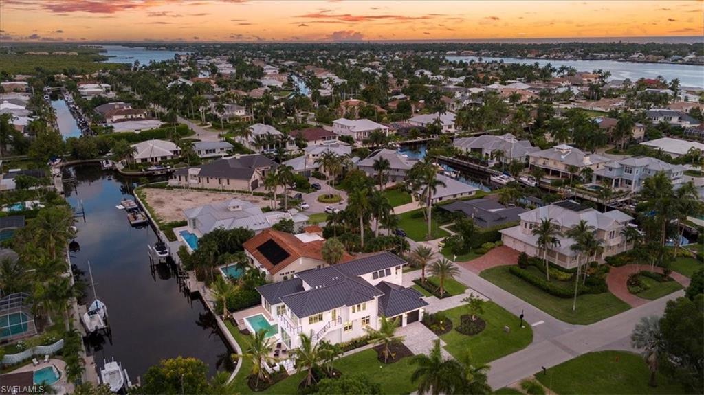 Naples, Florida, 34102, United States, 4 Bedrooms Bedrooms, ,6 BathroomsBathrooms,Residential,For Sale,1908699