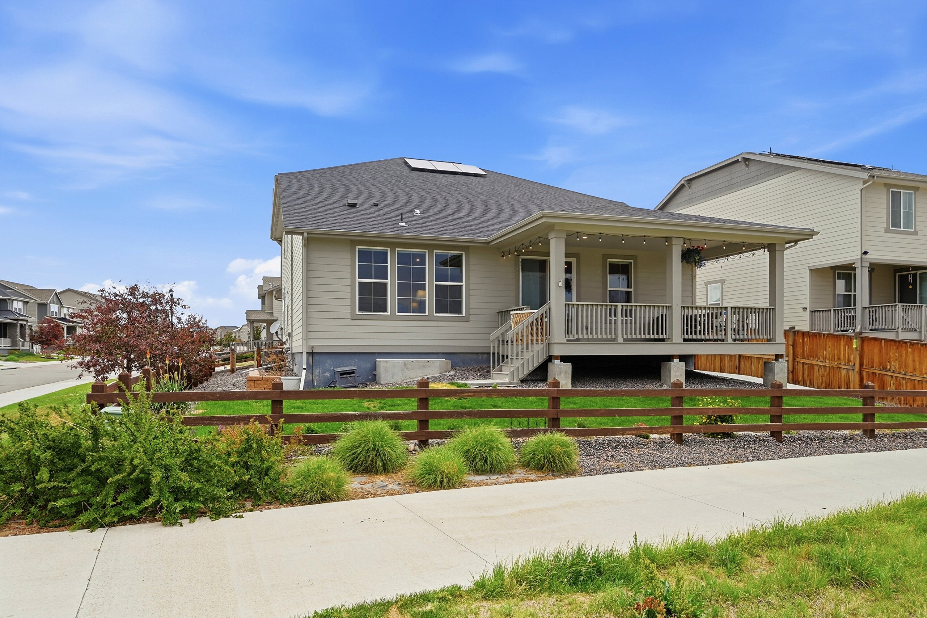 Thornton, Colorado, 80602, United States, 4 Bedrooms Bedrooms, ,2 BathroomsBathrooms,Residential,For Sale,2048657