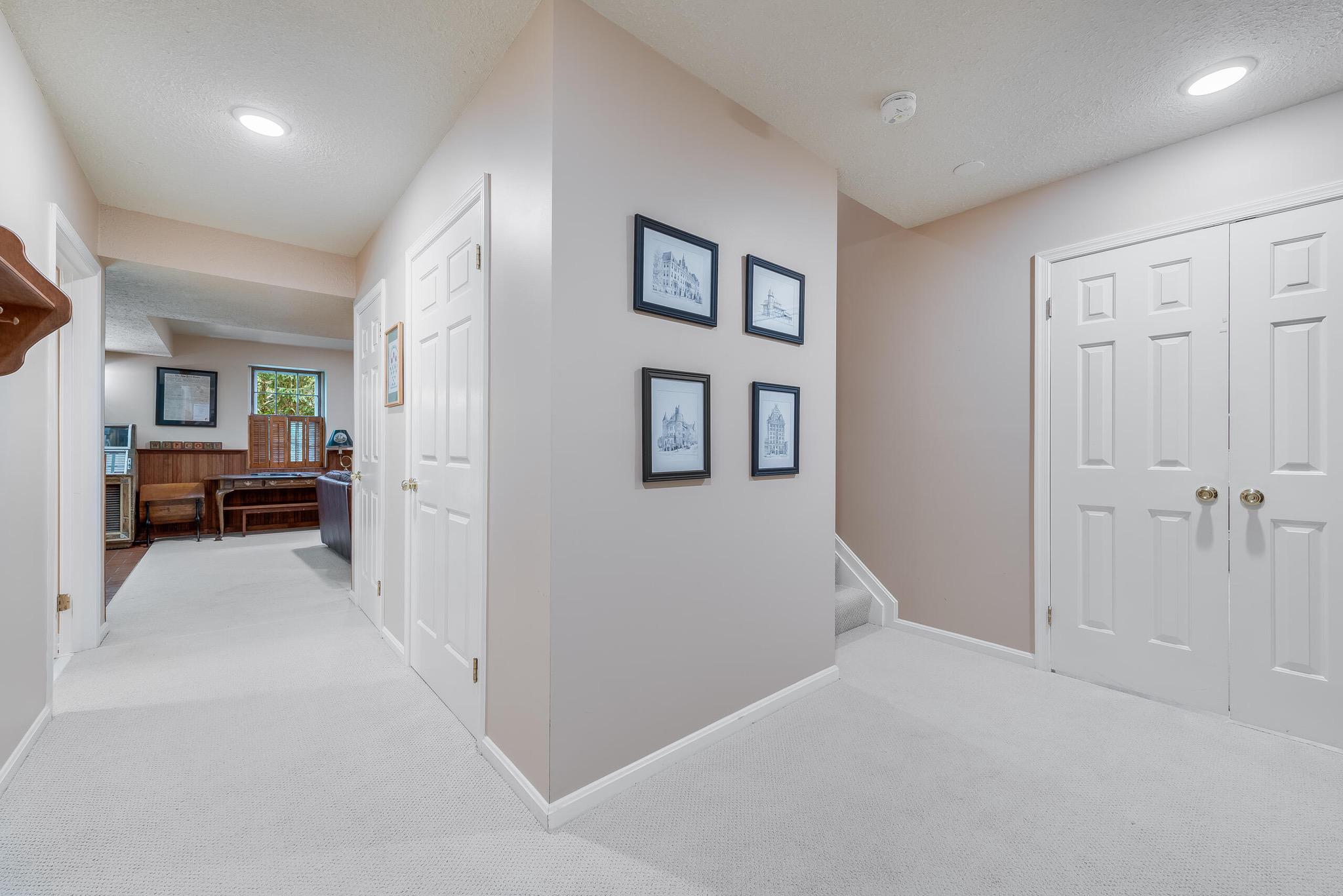  2028 Spring Branch Drive, Vienna, VA, 22181 - 物件實景