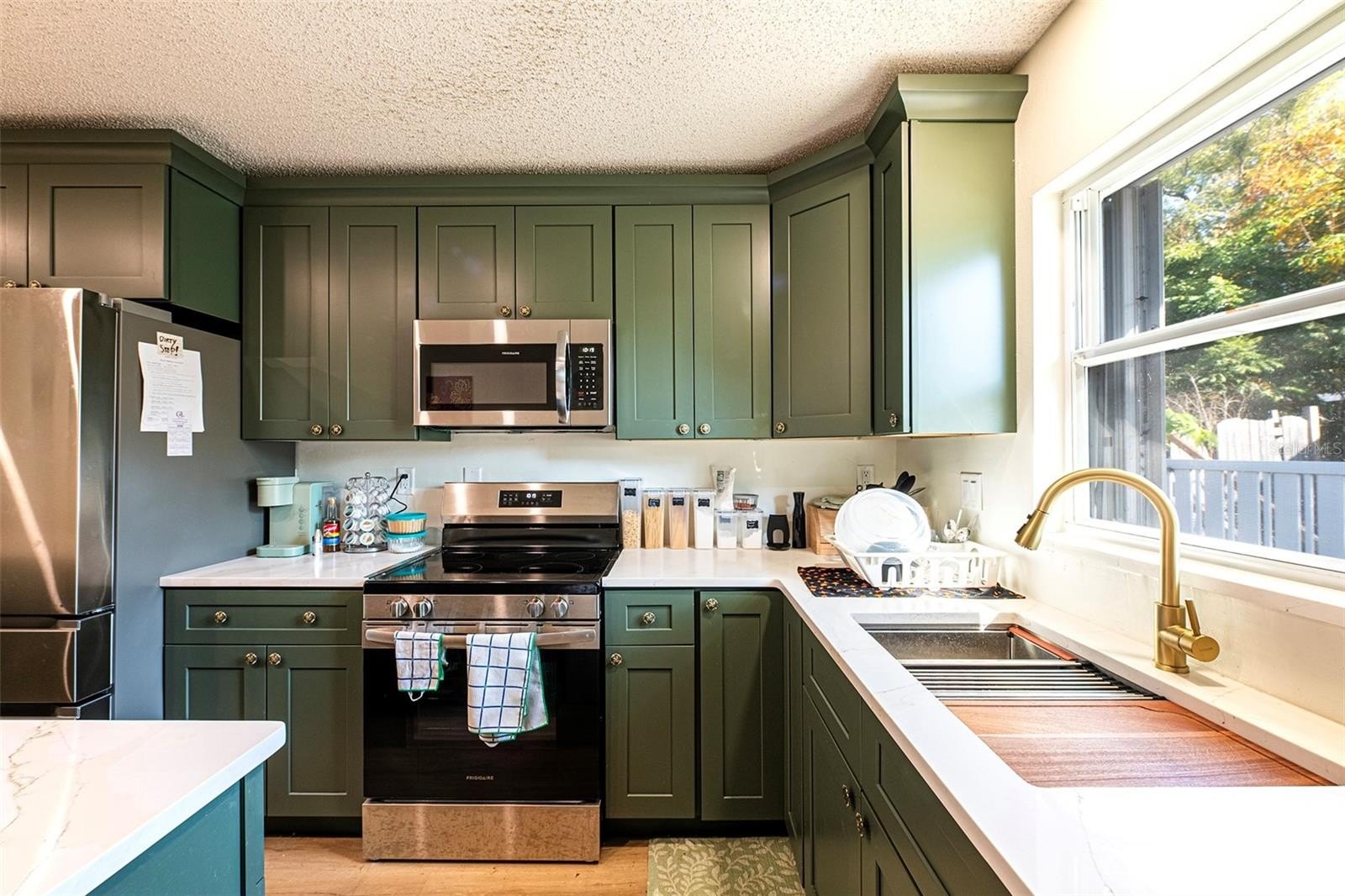 PINELLAS PARK, Florida, 33782, United States, 4 Bedrooms Bedrooms, ,2 BathroomsBathrooms,Residential,For Sale,1990767