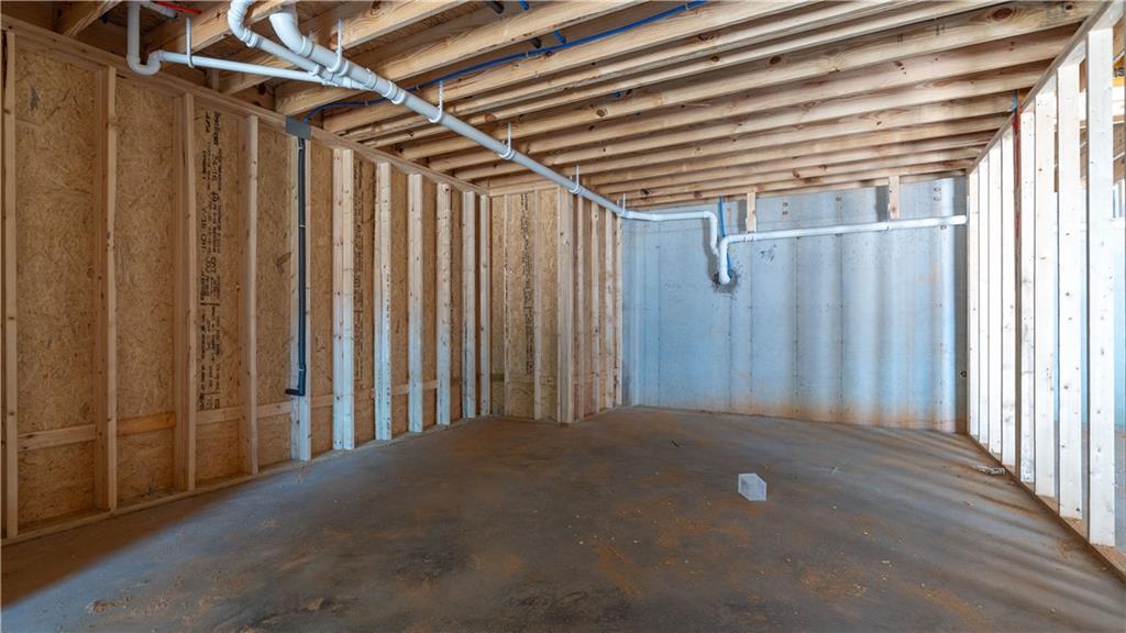 Carrollton, Georgia, 30116, United States, 4 Bedrooms Bedrooms, ,4 BathroomsBathrooms,Residential,For Sale,1897313