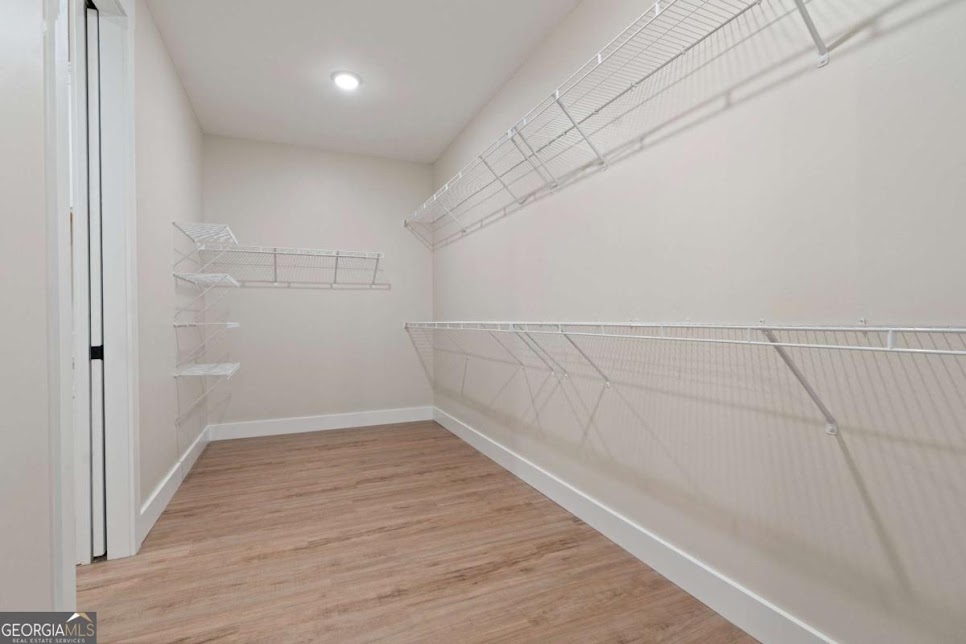Carrollton, Georgia, 30116, United States, 5 Bedrooms Bedrooms, ,4 BathroomsBathrooms,Residential,For Sale,1909429