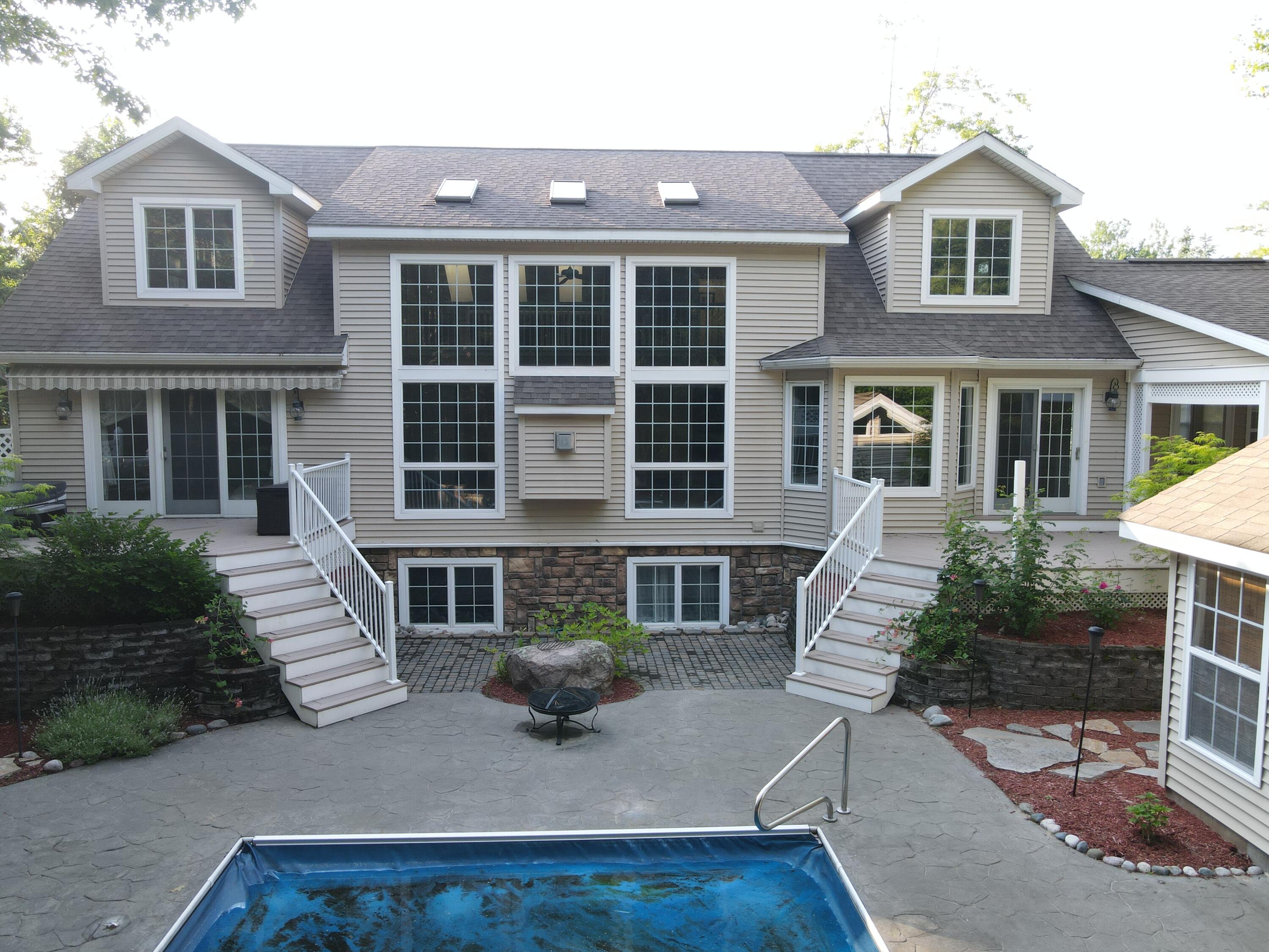 Alpena, Michigan, 49707, United States, 4 Bedrooms Bedrooms, ,4 BathroomsBathrooms,Residential,For Sale,1922975