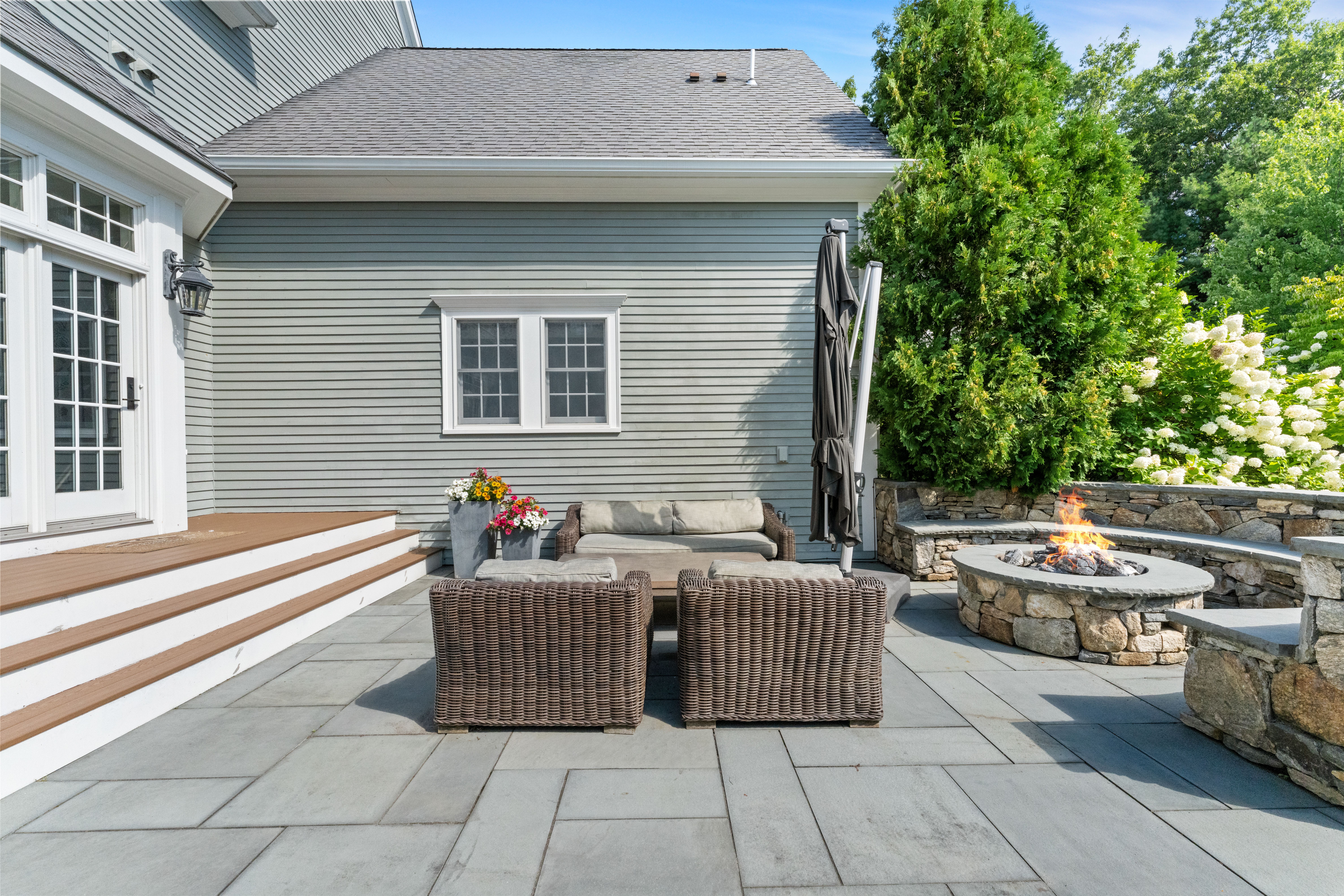  23 Stonefield Court, Needham, MA, 02492 - 物件實景