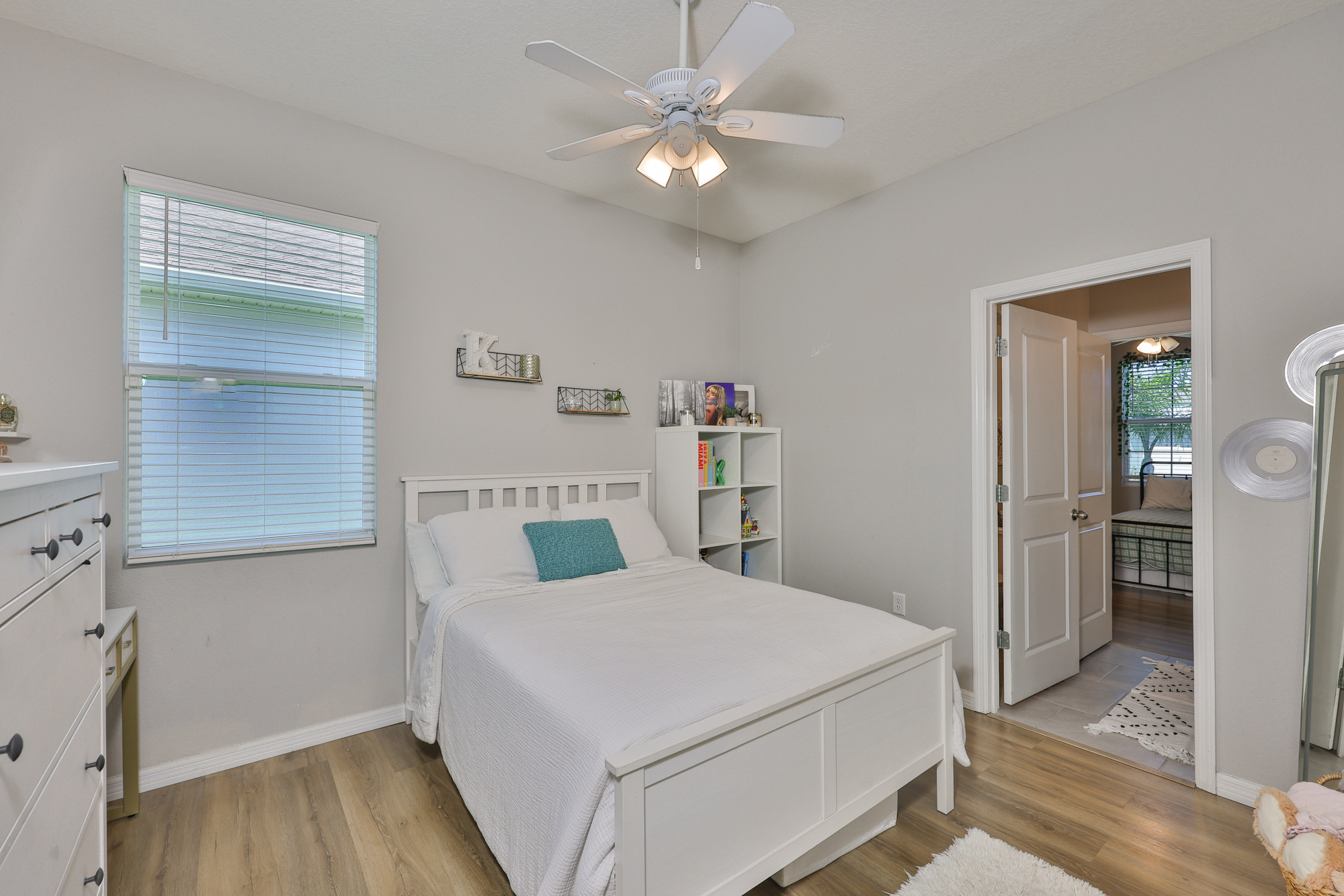 Riverview, Florida, 33579, United States, 4 Bedrooms Bedrooms, ,3 BathroomsBathrooms,Residential,For Sale,1861328