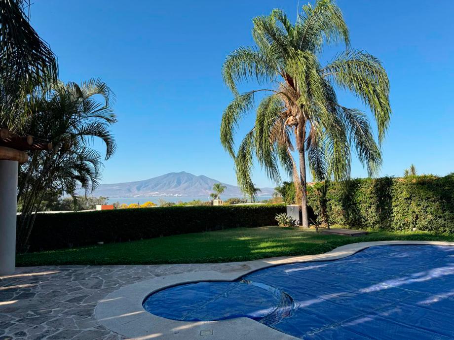 Chapala, Jalisco, 45920, Mexico, 3 Bedrooms Bedrooms, ,5 BathroomsBathrooms,Residential,For Sale,1838444