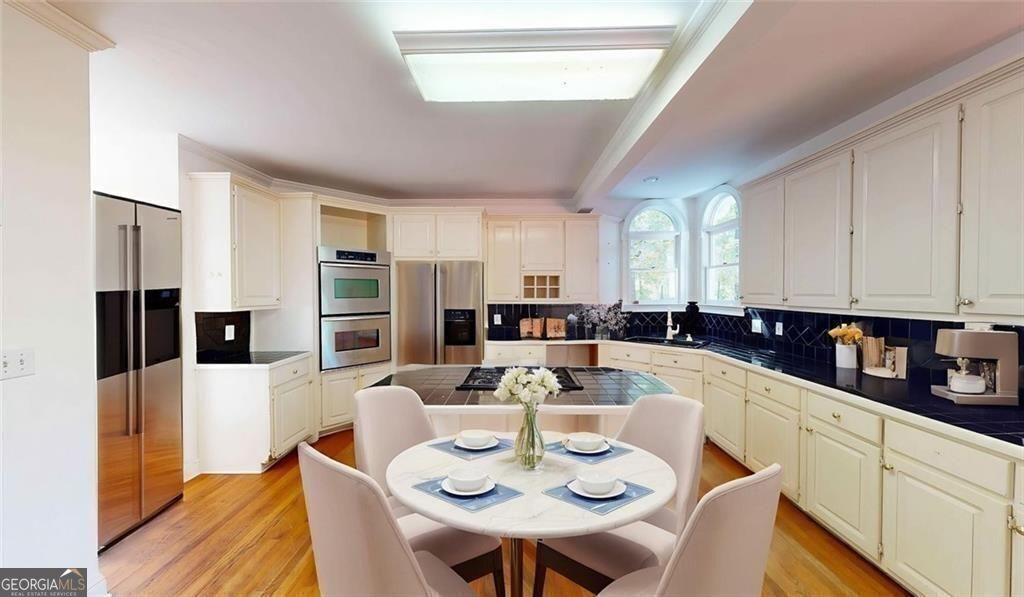 Newnan, Georgia, 30265, United States, 5 Bedrooms Bedrooms, ,5 BathroomsBathrooms,Residential,For Sale,1934725