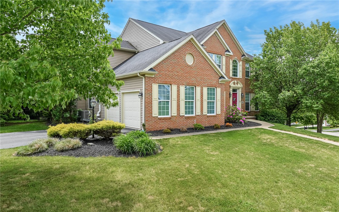Adams Twp, Pennsylvania, 16046, United States, 4 Bedrooms Bedrooms, ,4 BathroomsBathrooms,Residential,For Sale,1827880